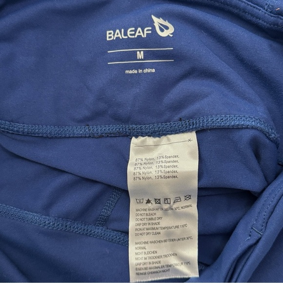 Baleaf Women's High Waist Activewear Biker Shorts, Royal Blue size M - Picture 4 of 4